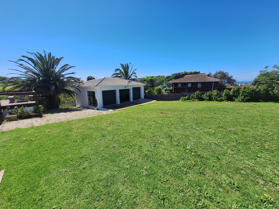 4 Bedroom Property for Sale in C Place Eastern Cape